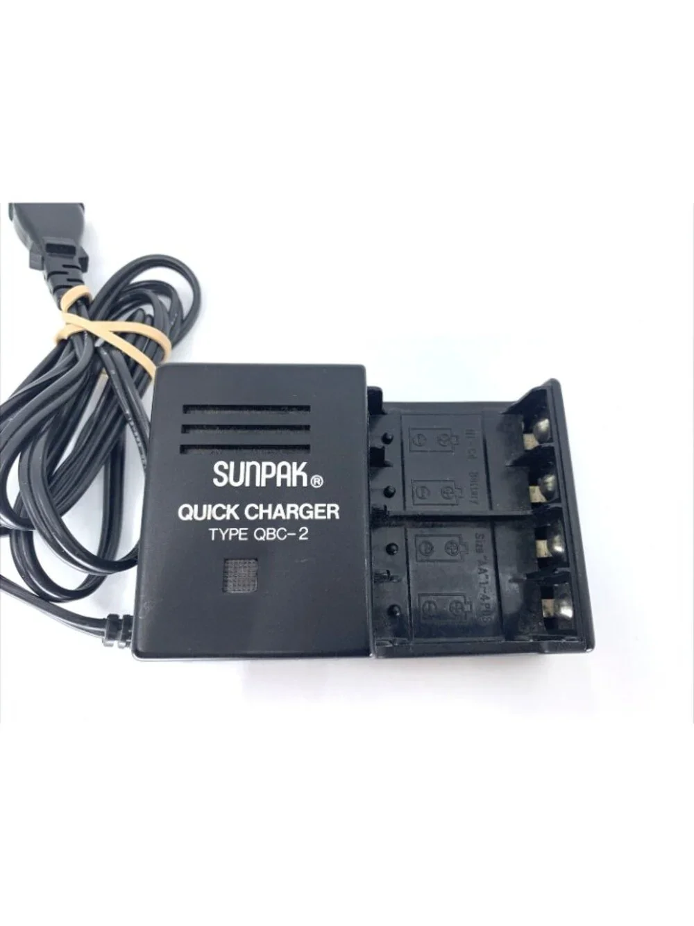 Sunpak QBC-2 Quick Charger for Sanyo 500AAF Ni-Cd Nicad Batteries Charger Only